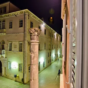 Guest house Luxury Colonna 4*, Center Zadar